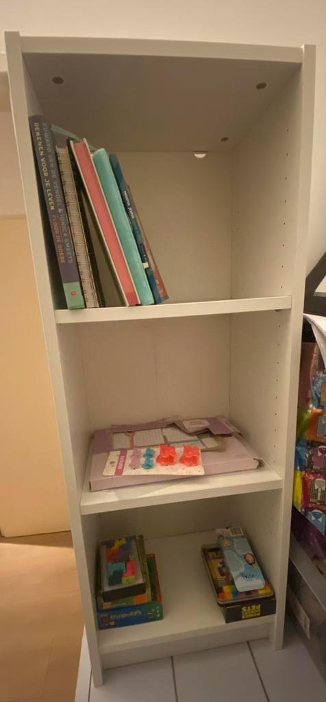 IKEA Billy kastje met planken - Wit - 40x106x28 cm, Huis en Inrichting, Kasten | Boekenkasten, Zo goed als nieuw, Minder dan 50 cm