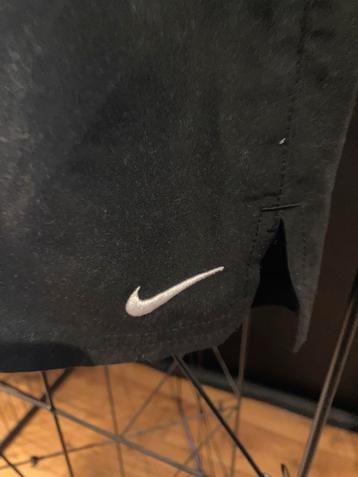 Nike korte sportbroek mt m beschikbaar voor biedingen