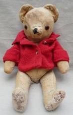 Oude teddybeer met rood jasje, Ophalen of Verzenden, Gebruikt, Stoffen beer, Overige merken