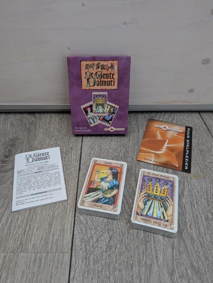 De grote dalmuti - Ps Games - Nieuw in plastic, Hobby en Vrije tijd, Gezelschapsspellen | Kaartspellen, Zo goed als nieuw, Vijf spelers of meer