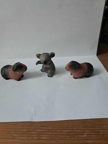 Div figuren van bullyland beschikbaar voor biedingen