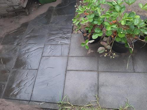 Betontegels gratis af te halen z.s.m., Tuin en Terras, Tegels en Klinkers, Zo goed als nieuw, Terrastegels, Beton, 10 m² of meer