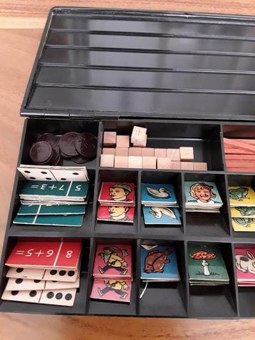 vintage rekendoos. bakelieten rekendoos. LCGM beschikbaar voor biedingen