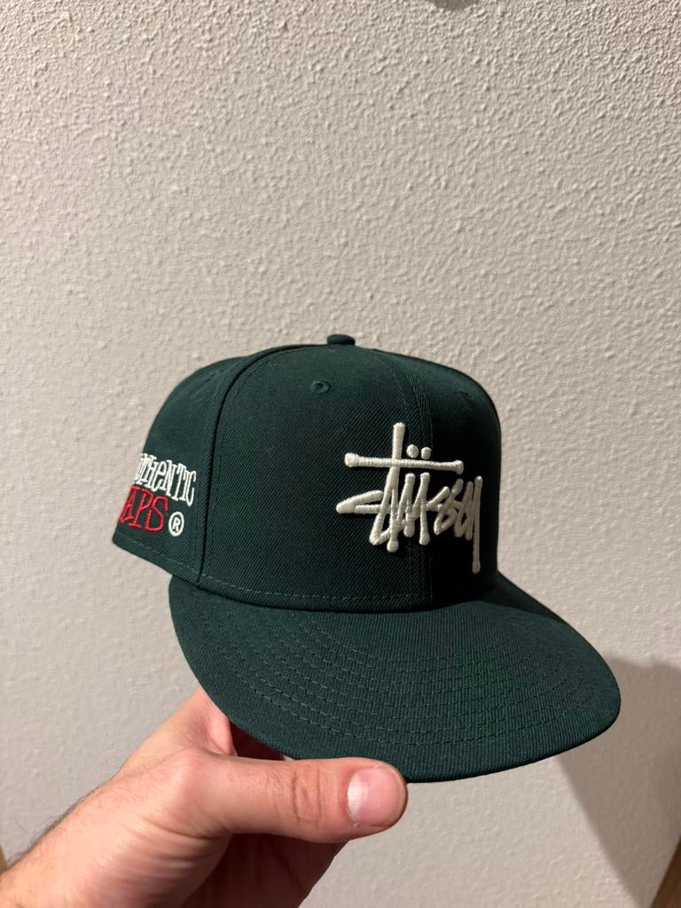 Stussy x new era fitted cap, Ophalen of Verzenden, Nieuw