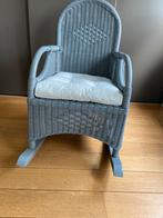 Grijze houten schommelstoel, Kinderen en Baby's, Kinderkamer | Tafels en Stoelen, Ophalen, Gebruikt, Stoel(en)