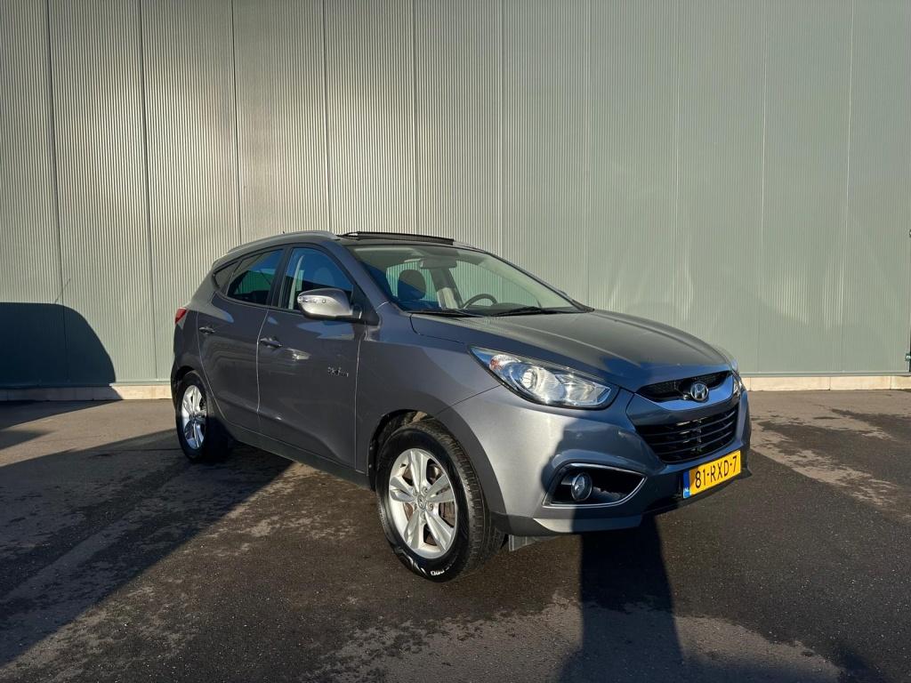 Hyundai ix35 1.6i GDI Business Ed PANORMADAK | TREKHAAK | BO, Start-stop-systeem, Euro 5, 135 pk, 1280 kg