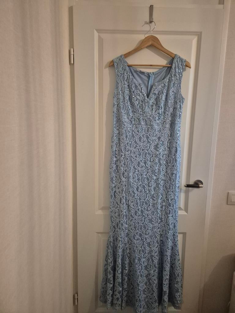 Lichtblauwe galajurk met pailletten, Ophalen of Verzenden, Zo goed als nieuw, Blauw, Galajurk