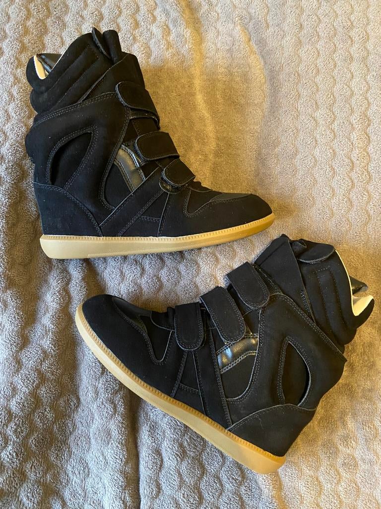 Isabel marant schoenen, Kleding | Dames, Schoenen, Zwart, Ophalen of Verzenden, Sneakers of Gympen, Zo goed als nieuw