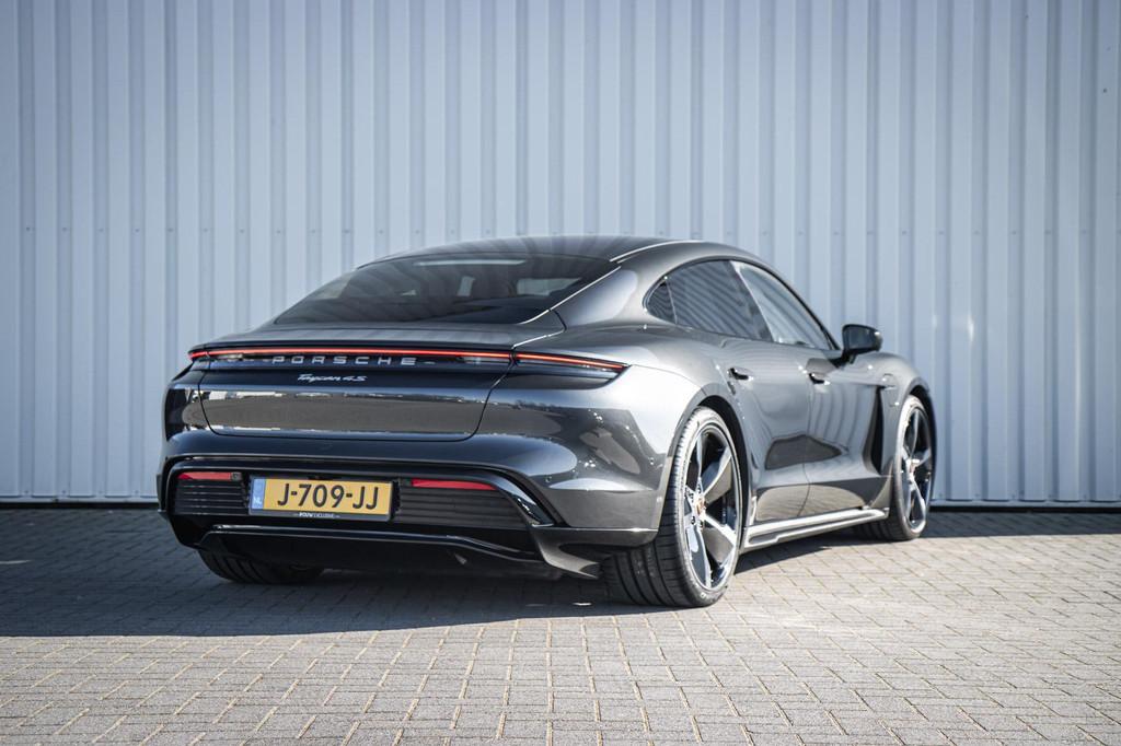 Porsche Taycan 4S 490pk Performance 84 kWh | Panoramadak | C, Auto's, Porsche, 12 maanden, 464 km, Gebruikt, Zwart