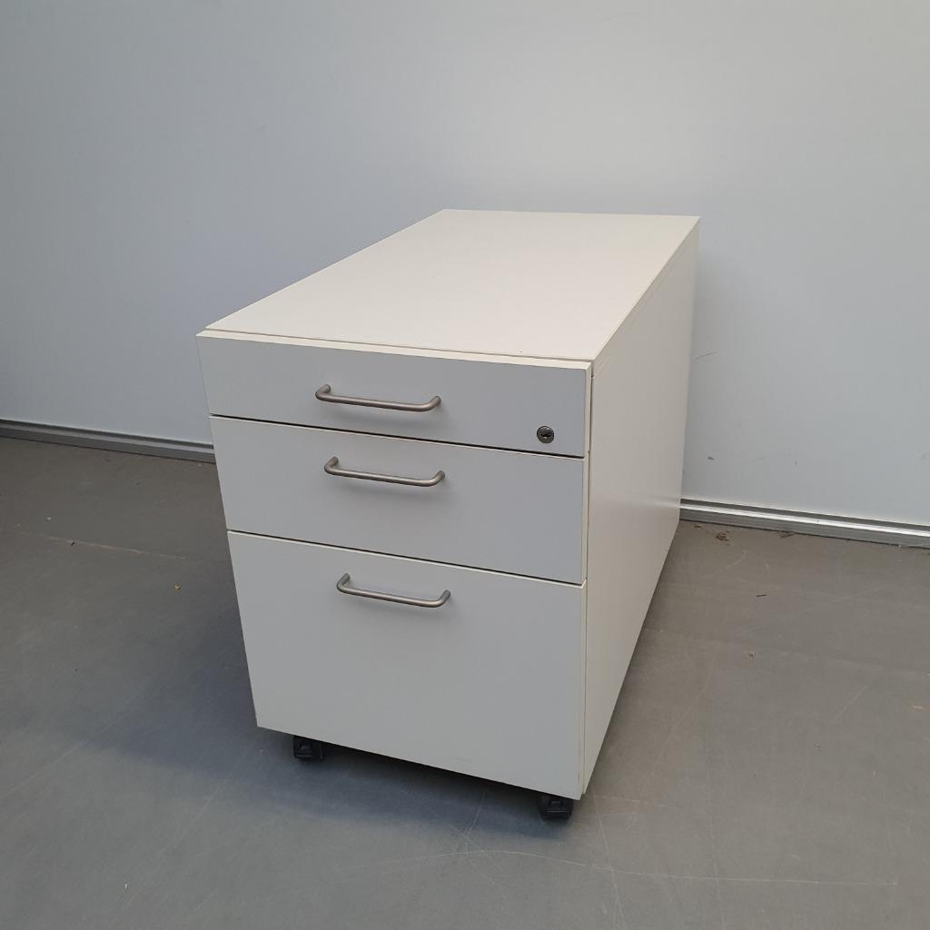 Houten ladekast - 62x45x77 cm