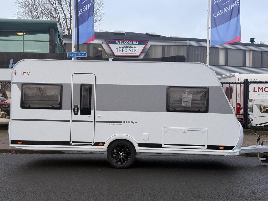 LMC Style 440D Special edition heeft extra opties!!, Caravans en Kamperen, Caravans, Rondzit, Bedrijf, Overige typen, Schokbreker