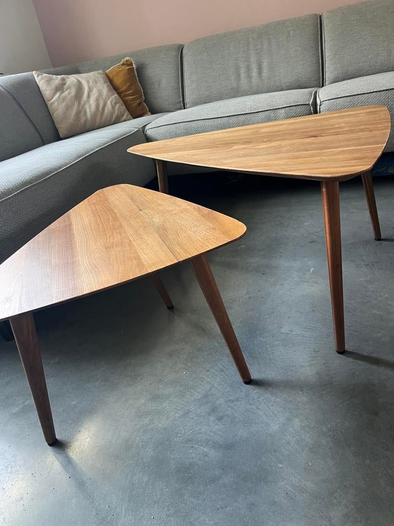 Sav & Okse Tomrer salontafels walnoot (Machinekamer), Huis en Inrichting, Ophalen, 50 tot 100 cm, Rond, Nieuw