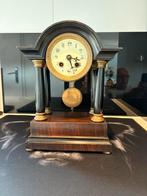 Mooie Franse pilaren pendule (apart model), Antiek en Kunst, Ophalen of Verzenden