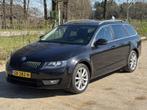 Skoda Octavia Combi 2.0 TDI Grt Elegance (bj 2014), Auto's, Skoda, Voorwielaandrijving, Euro 5, Stof, Gebruikt