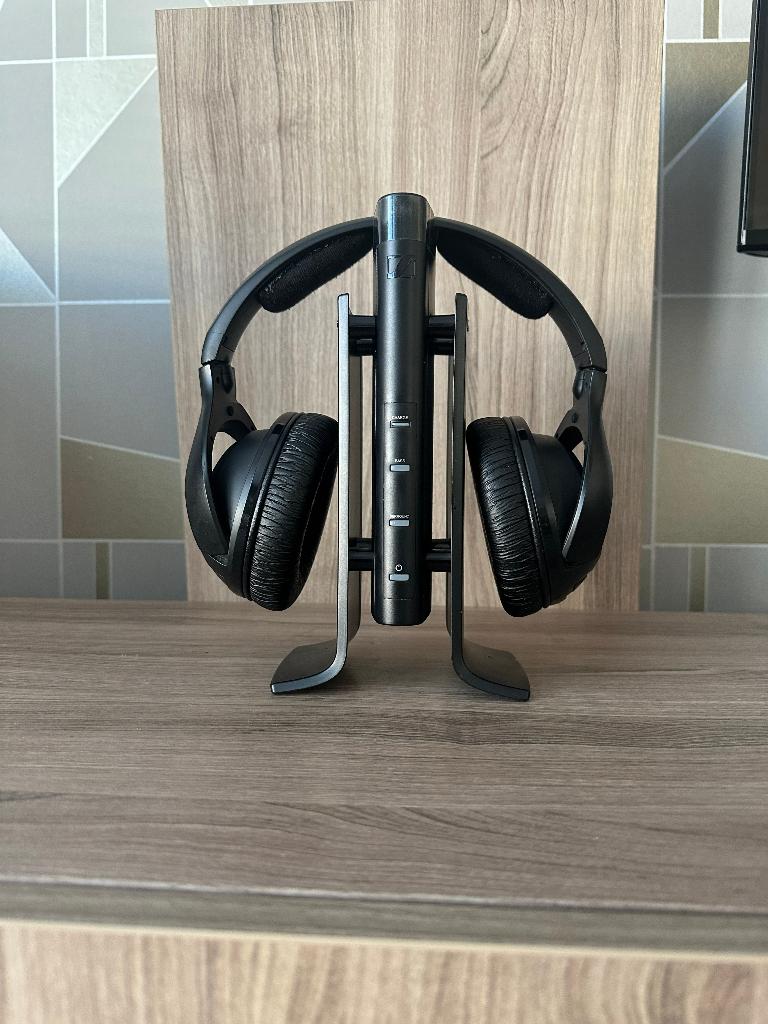 Sennheiser RS 170, Gebruikt, Sennheiser, Ophalen of Verzenden, Over oor (circumaural)