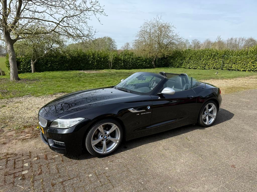 BMW E89 Z4 35iS M-Sport 60k Full Option Dealer Onderhouden, Auto's, Automaat, Achterwielaandrijving, Zwart, Cabriolet