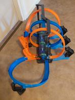 Hotwheels baan met auto, Ophalen, Racebaan, Zo goed als nieuw, Hot Wheels