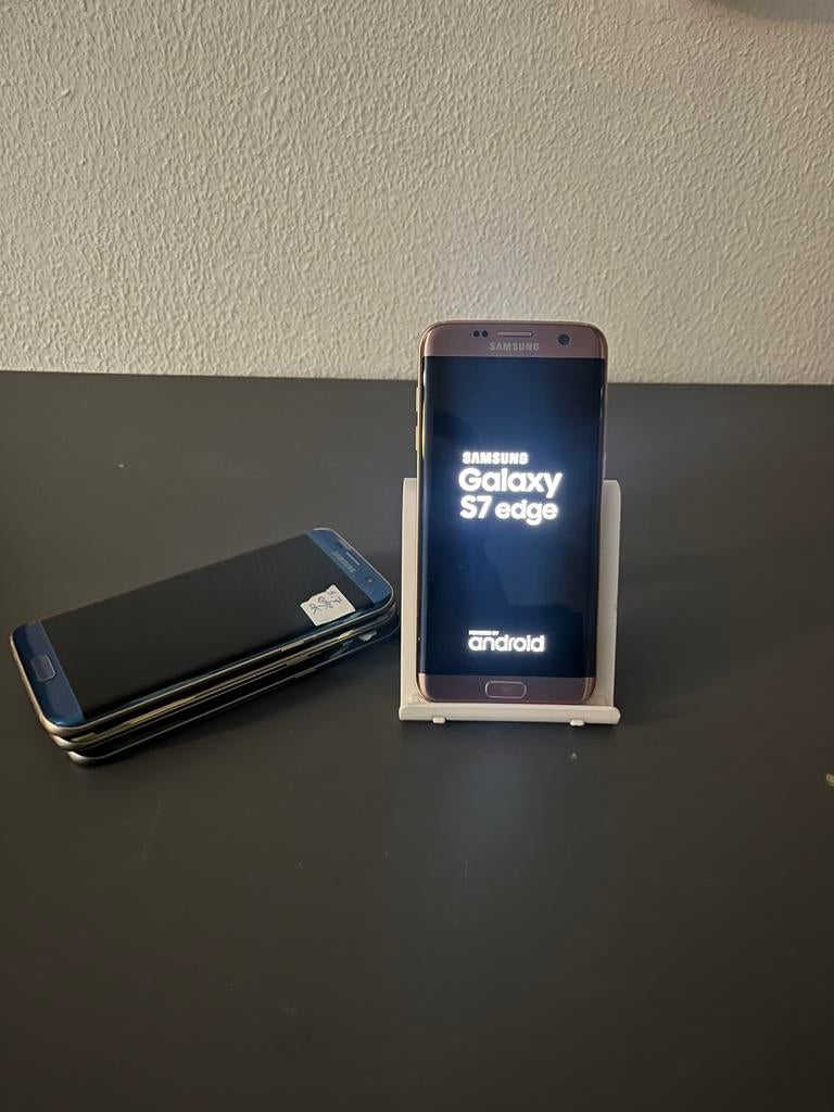 Samsung S7 EDGE / 4 stuks /, 32 GB, Ophalen of Verzenden, Zo goed als nieuw, Zwart