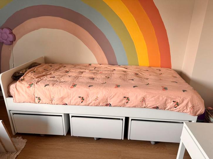 IKEA Släkt 1 persoon bedframe in zeer goede staat + 3 lades, Kinderen en Baby's, Kinderkamer | Bedden, Zo goed als nieuw, 180 cm of meer