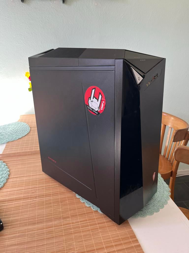 Gaming PC i7-10700 GTX 1660 Super 16GB RAM 2TB NVMe, Computers en Software, Gebruikt, Ophalen of Verzenden, Gaming, SSD