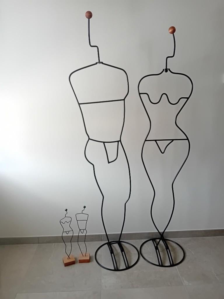 2 Vintage Häpen dressboy/girl + 2 mini Ehlén Johansson 80's, Huis en Inrichting, Ophalen, Zo goed als nieuw, Metaal, Staande kapstok
