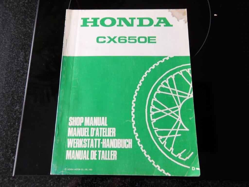 Honda werkplaatshandboek CX650E 1982, Verzenden, Honda