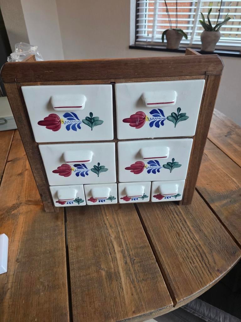 Boerenbont laden kastje met beschadigde lade, Ophalen of Verzenden