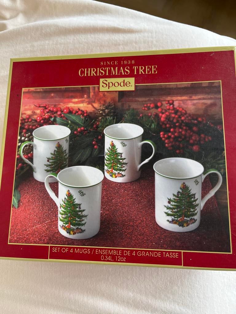 4 Spode mokken Christmas Tree, Keramiek, Nieuw, Ophalen of Verzenden, Overige stijlen