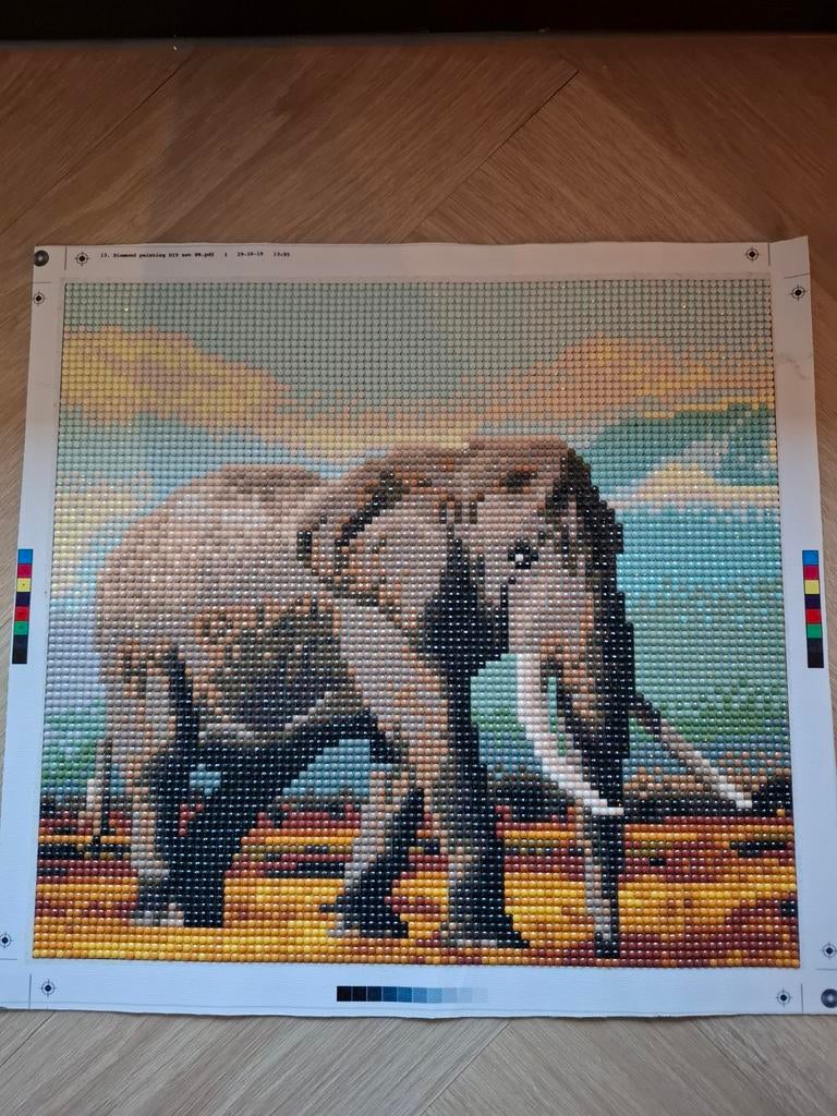 SUPER MOOIE DIAMOND PAINTING OLIFANT, Hobby en Vrije tijd, Ophalen of Verzenden, Zo goed als nieuw, Diamond painting