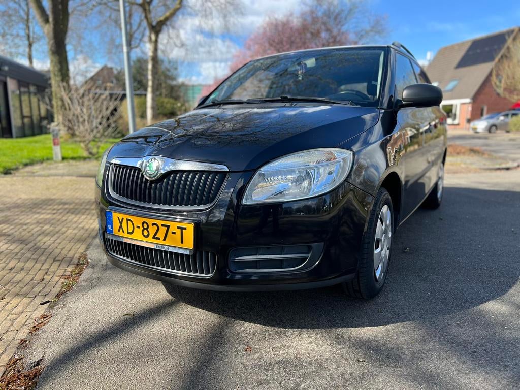 Skoda Fabia 1.2 69pk 2009 Zwart, Voorwielaandrijving, 40 €/maand, Zwart, 1045 kg