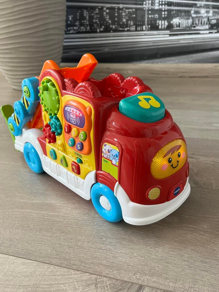 Vtech auto ambulance met 3 autootjes, Ophalen of Verzenden, Zo goed als nieuw, 2 tot 4 jaar