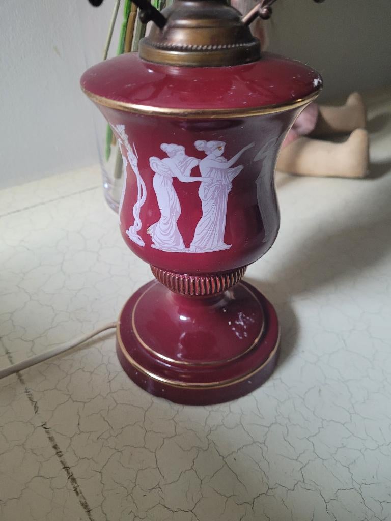 Vintage lampje met bordeaux rode porseleinen voet, Ophalen of Verzenden