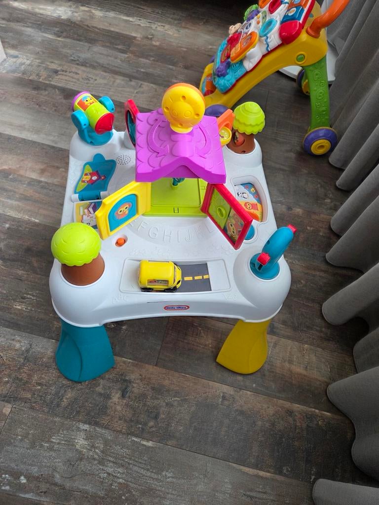 Speeltafel voor de kleinste kinderen, Ophalen