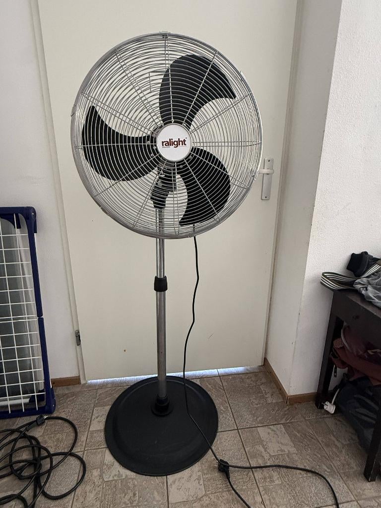 *NIEUW* Ralight Staande ventilator met voet, oscillerend, Ophalen, Nieuw, Statiefventilator