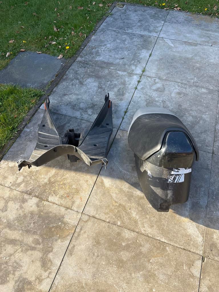 Peugeot Vivacity treeplank - Wegens ruimtegebrek, Fietsen en Brommers, Ophalen of Verzenden, Gebruikt, Zadel, Peugeot