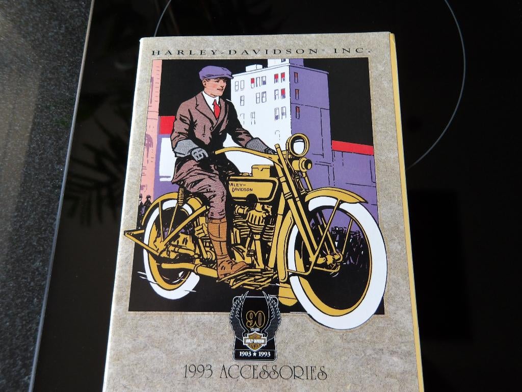 Brochure Harley Davidson 1993 Accessoiries, Motoren, Handleidingen en Instructieboekjes, Verzenden, Harley-Davidson of Buell