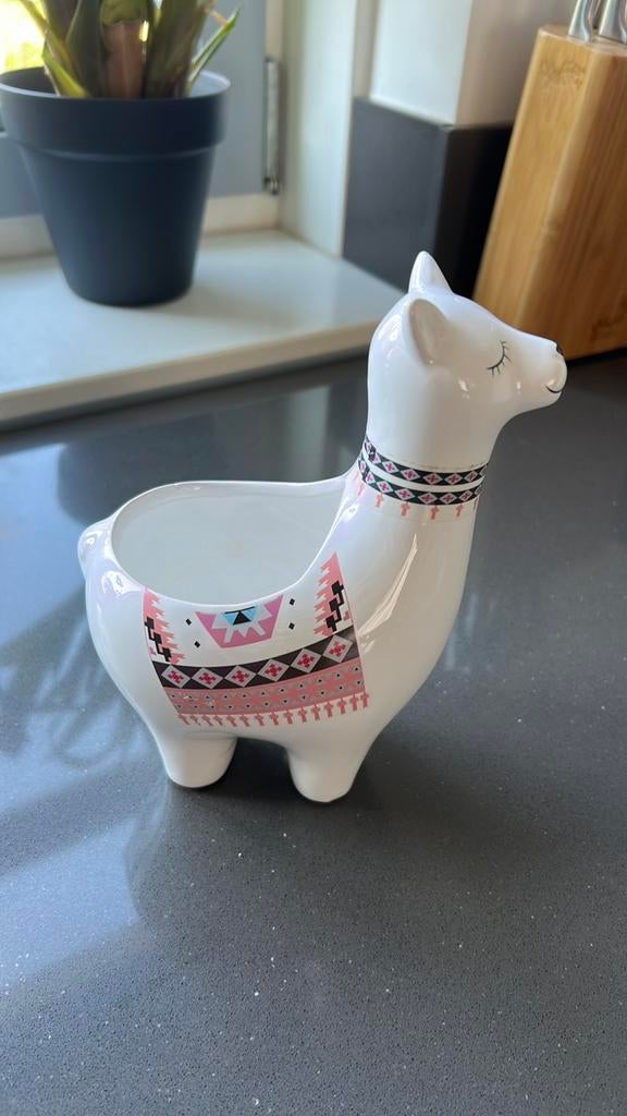 Bloempotje lama, Ophalen, Gebruikt, Rond, Aardewerk