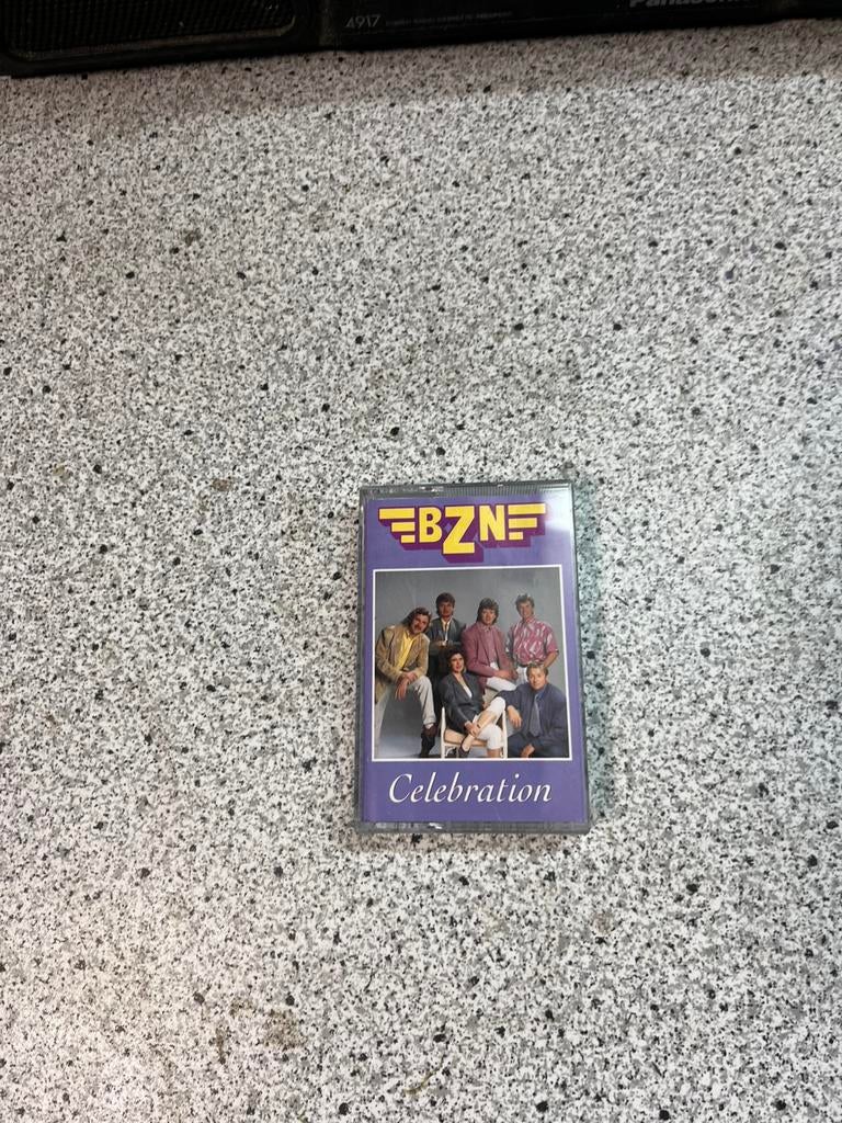 Bzn celebration, Cd's en Dvd's, Cassettebandjes, Ophalen of Verzenden, Zo goed als nieuw, Pop, 1 bandje