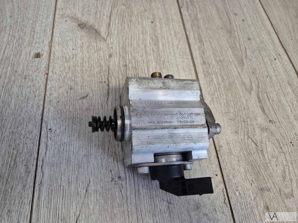 Hogedrukpomp motor VW 1.4 en 1.6 fsi  03c127025L bosch €100, Gebruikt, -, Volkswagen, -