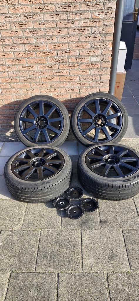Oude Audi RS4 velgen incl. banden en naafdoppen - 17 inch, Auto-onderdelen, Banden en Velgen, Ophalen, Banden en Velgen, 17 inch