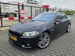 BMW 5-Serie 535i 3.0 AH5 AUT 2015 Zwart 360 ACC VERW LED APK, Automaat, Achterwielaandrijving, 2000 kg, USB