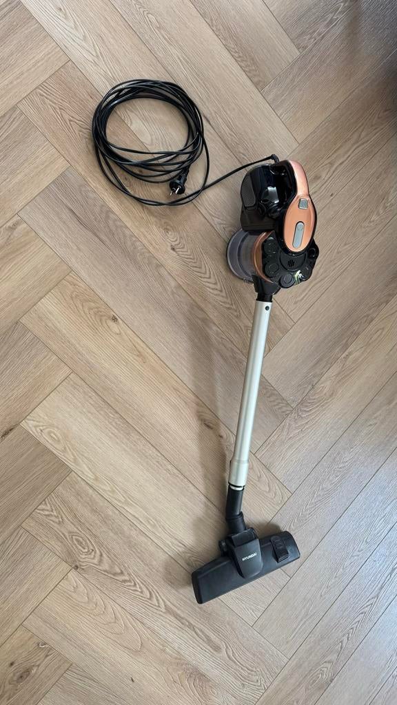 Hyundai Stofzuiger - Krachtig en Compact, Witgoed en Apparatuur, Gebruikt, Stofzuiger, Ophalen of Verzenden, Minder dan 1200 watt