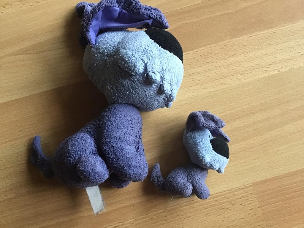 2 Woezel knuffels 20 cm en 9 cm groot, Overige karakters, Zo goed als nieuw, Klein (minder dan 20 cm), Hond