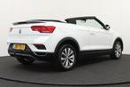 Volkswagen T-Roc Cabrio 1.5 TSI 150 PK Style Camera Trekhaak, Auto's, Voorwielaandrijving, Stof, 4 cilinders, Wit