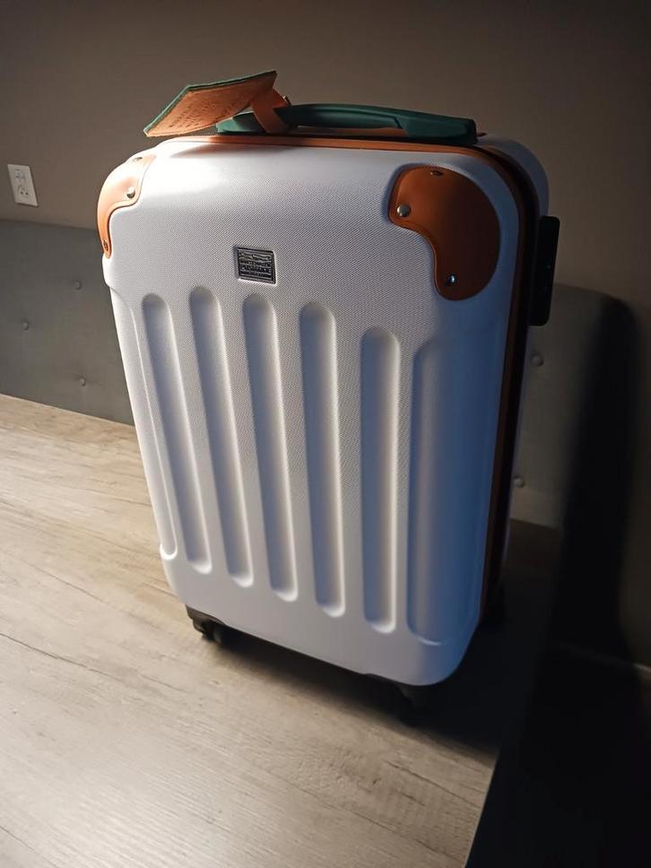 Postcodeloterij koffer - Nieuw, Sieraden, Tassen en Uiterlijk, Koffers, Nieuw, Hard kunststof, 50 tot 60 cm, 35 tot 45 cm, Uitschuifbare handgreep