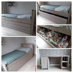 Uniek handmade bureau+bed met opberg/speelgoedplaat lego, Ophalen, Stapelbed