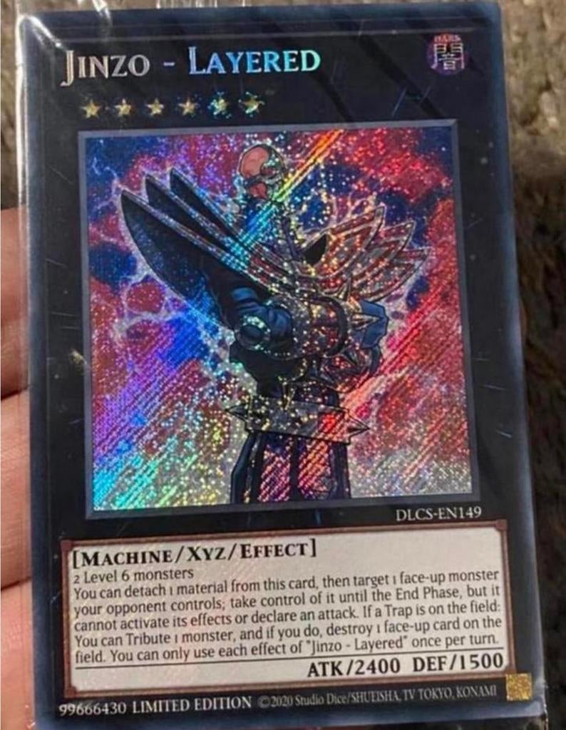 Yu-Gi-Oh! Jinzo Layered DLCS Limited Edition Sealed !, Ophalen of Verzenden, Zo goed als nieuw, Losse kaart, Foil