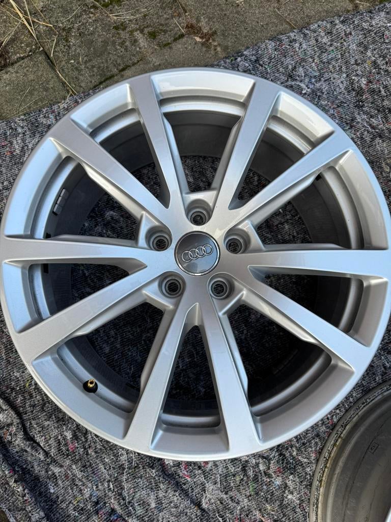 Set nette 18 inch velgen 5x112, Auto diversen, Wieldoppen, Zo goed als nieuw, Ophalen