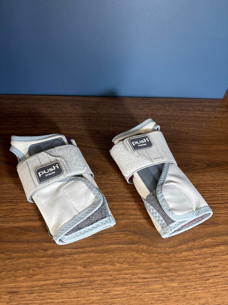 Push Med Polsbrace - Maat 2 (Medium) - Links & Rechts - Zgan, Ophalen of Verzenden, Zo goed als nieuw