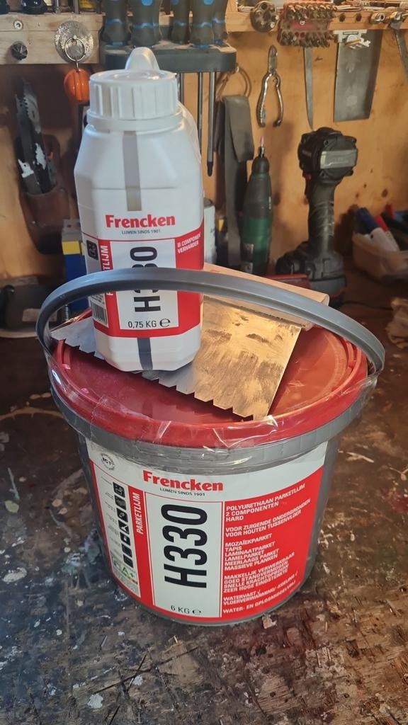 Frencken H330 parketlijm 2 componenten set, Ophalen
